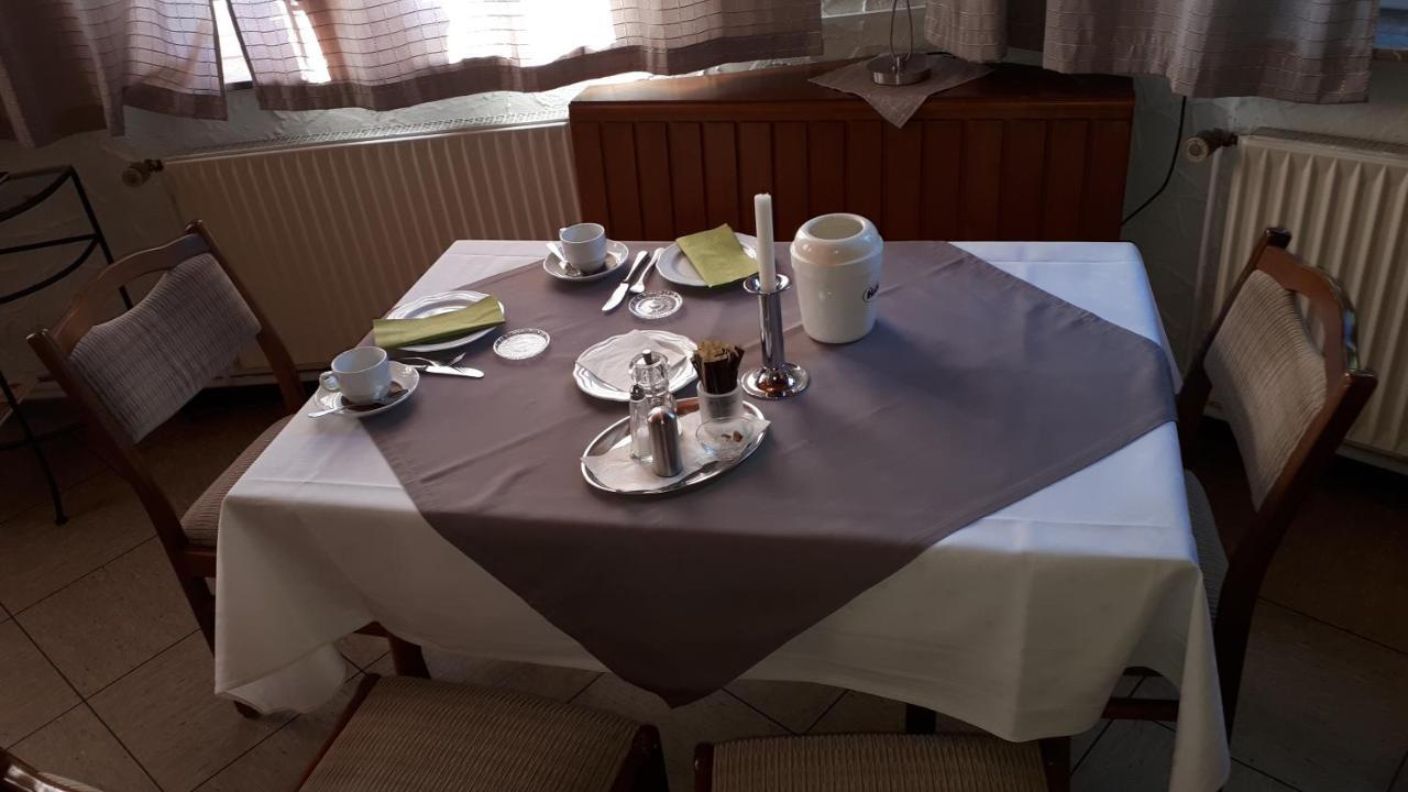 Gasthaus Deutsches Haus Garni Wunstorf Buitenkant foto